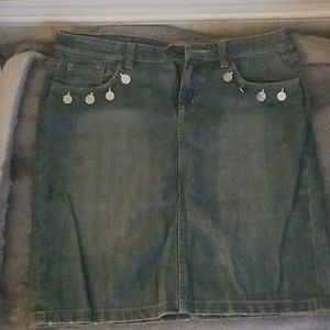 Jean pencil skirt size 10.